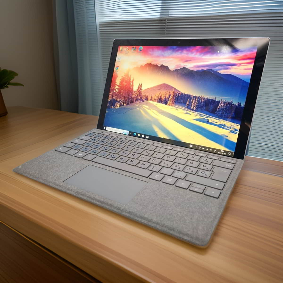 A profi Microsoft Surface Pro i5-7300U/4/128/3K/Touch/12,3" Tablet + Bill + Toll